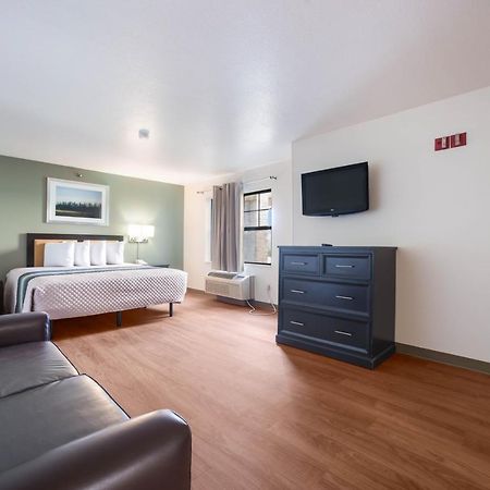 Hometowne Studios By Red Roof St. Louis - Airport/N Lindbergh Hazelwood Luaran gambar