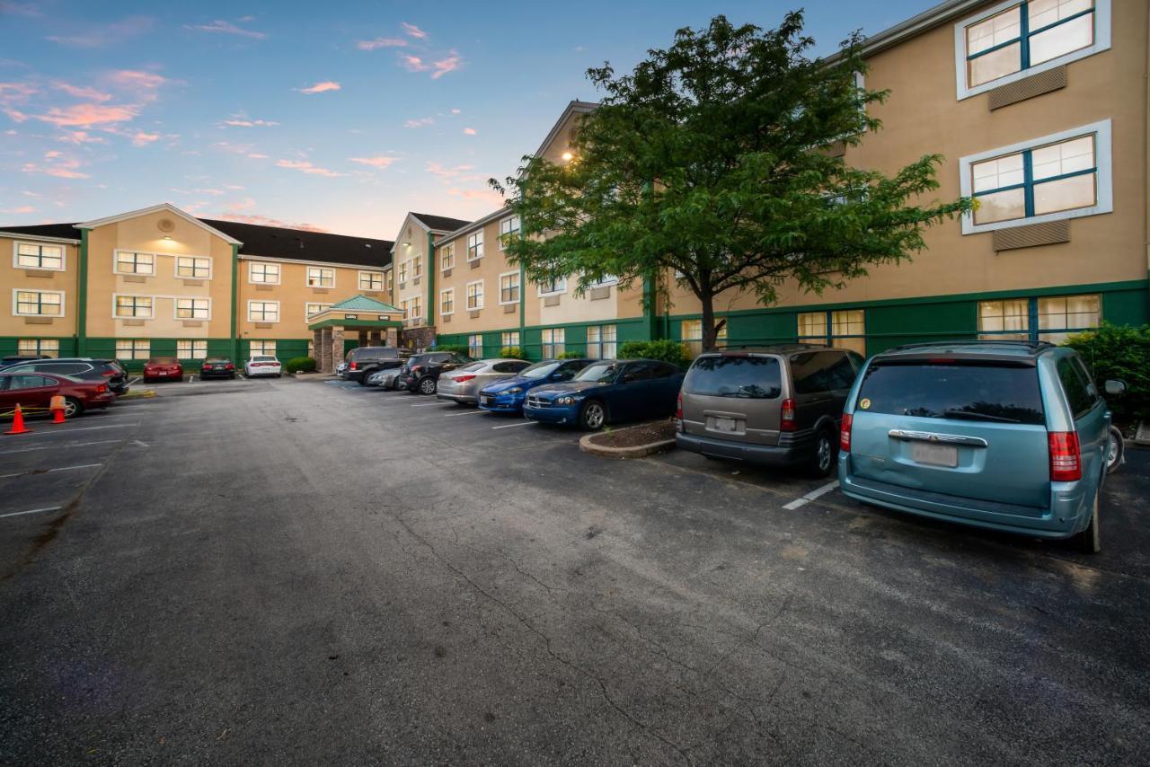 Hometowne Studios By Red Roof St. Louis - Airport/N Lindbergh Hazelwood Luaran gambar