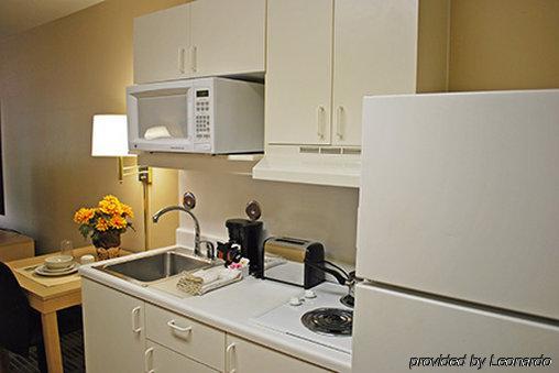 Hometowne Studios By Red Roof St. Louis - Airport/N Lindbergh Hazelwood Luaran gambar